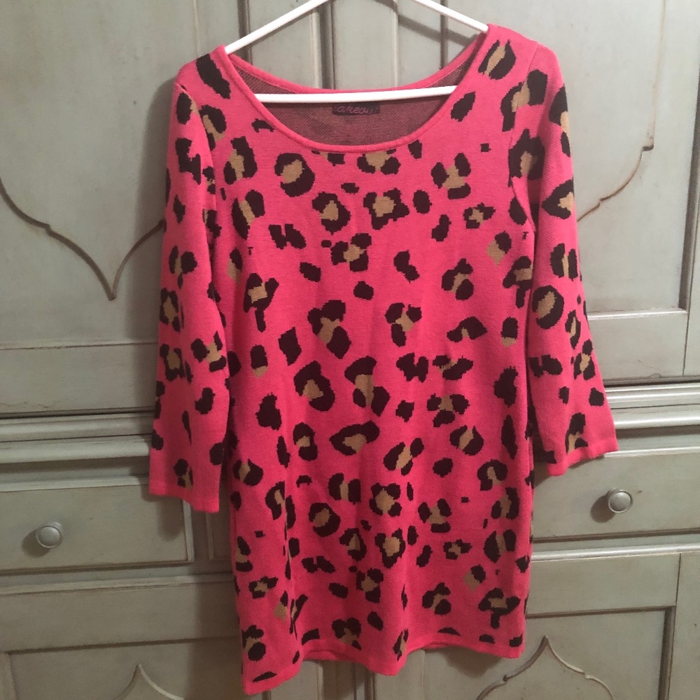 Takeout Pink Leopard Unique Sweater (Size Small/Medium) Great Condition